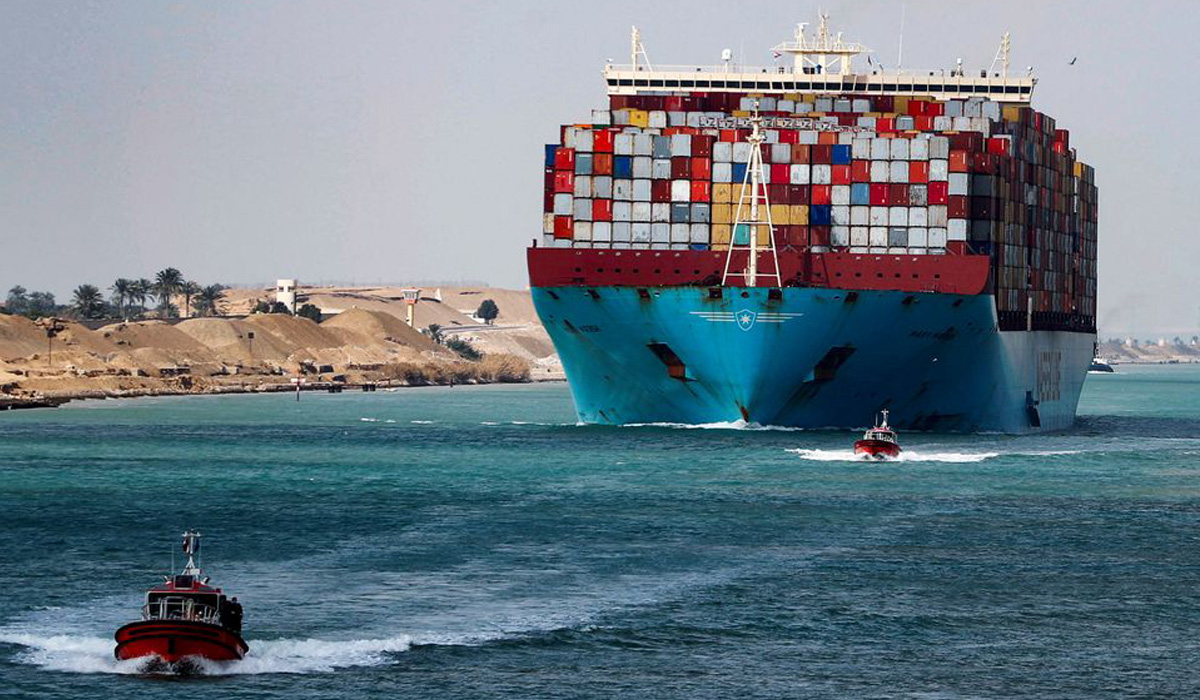 Egypt expects Suez Canal revenues to hit $7 billion by end of fiscal year